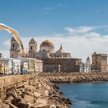 Bajo El Falla By Time Apartamento Cádiz