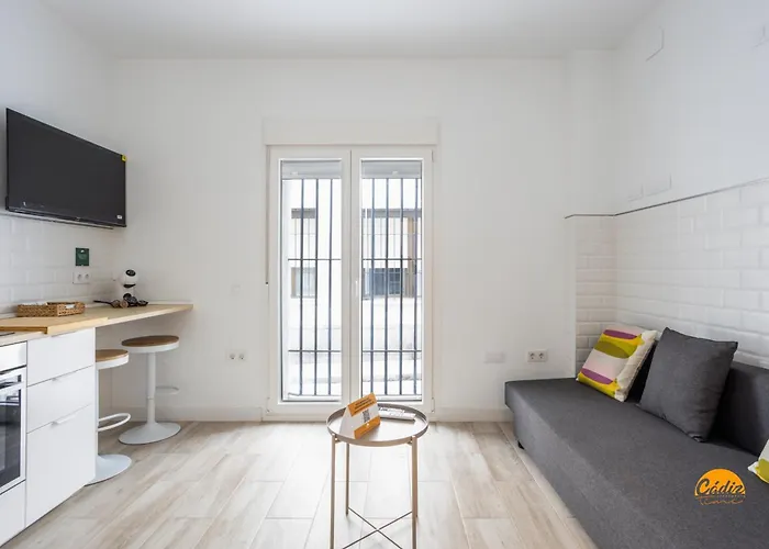 Bajo El Falla By Time * קדיז